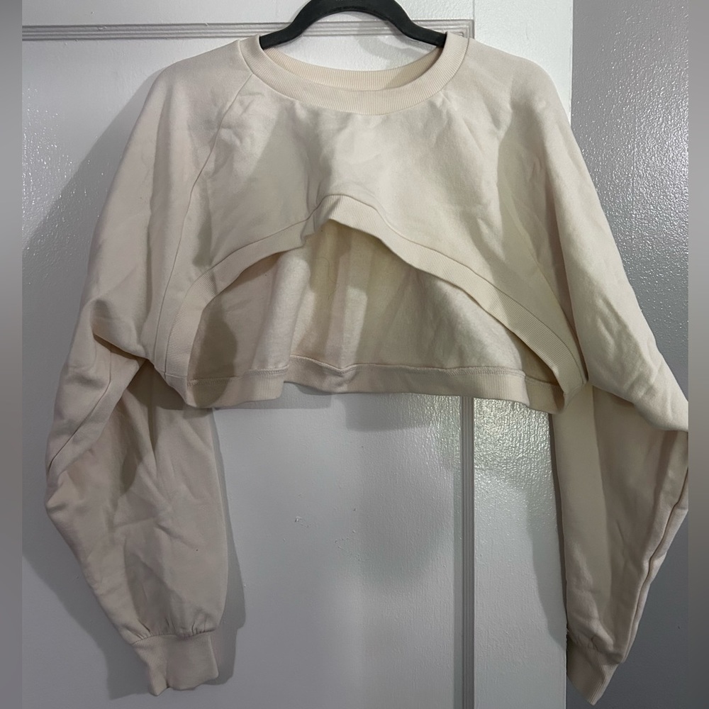 Cropped hoodie overlay.